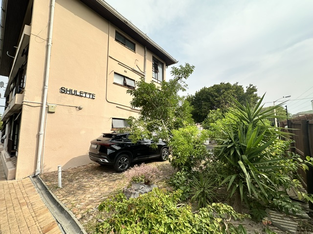 To Let 2 Bedroom Property for Rent in Diep River Western Cape